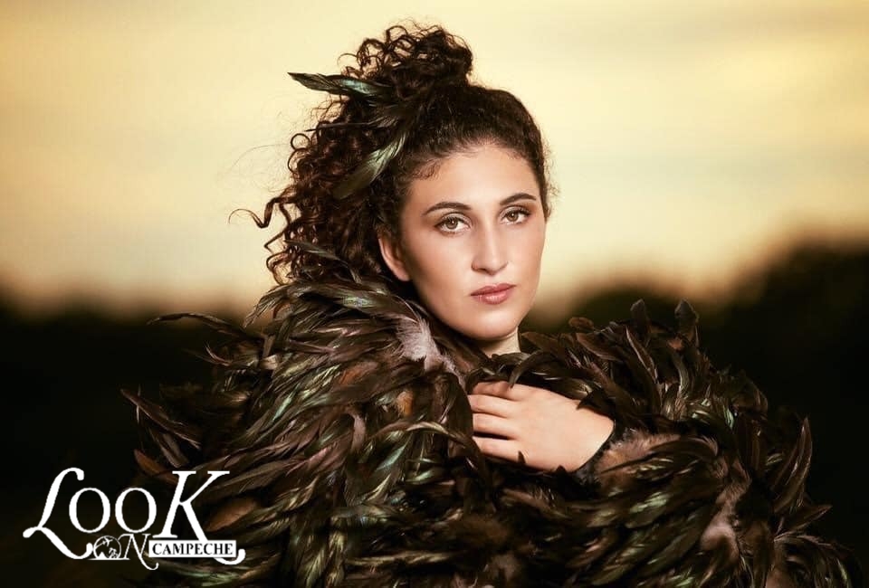  Imposición de Banda a Reina de los II Juegos Florales Carmen 2020