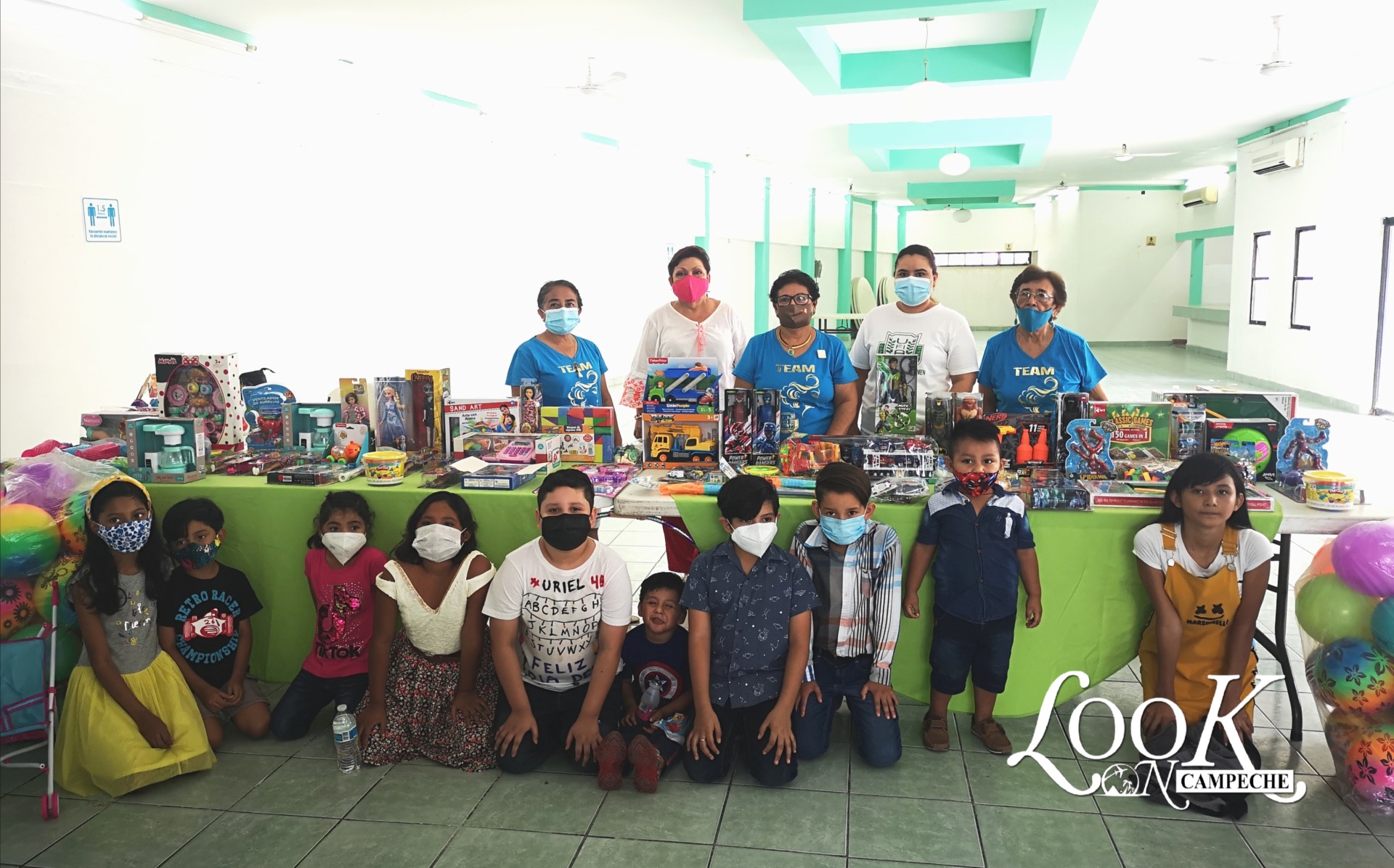  UFIA regala juguetes por día del niño