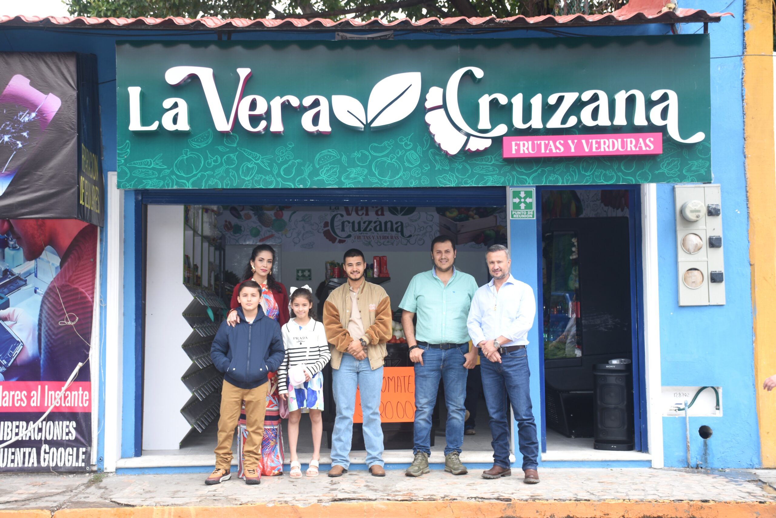 Inauguran sucursal de La Veracruzana